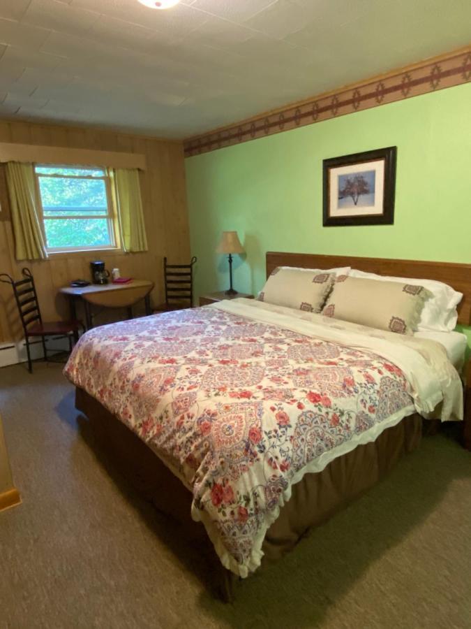 Royal Motel Ironwood Εξωτερικό φωτογραφία