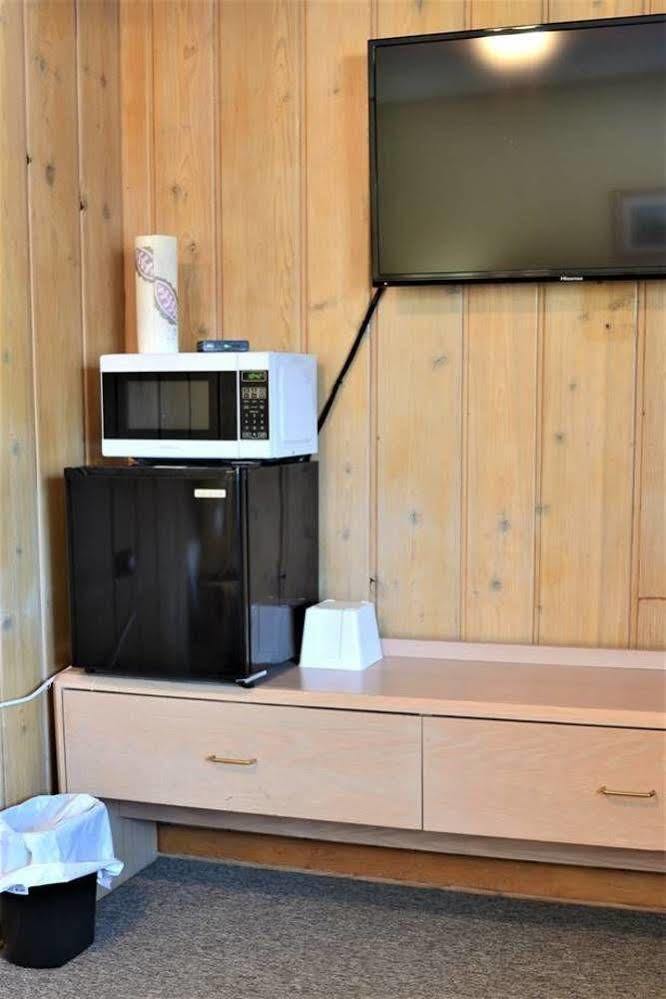 Royal Motel Ironwood Εξωτερικό φωτογραφία